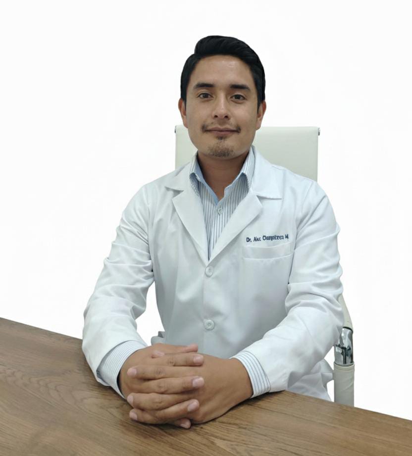 Dr. Alex Chuquitarco